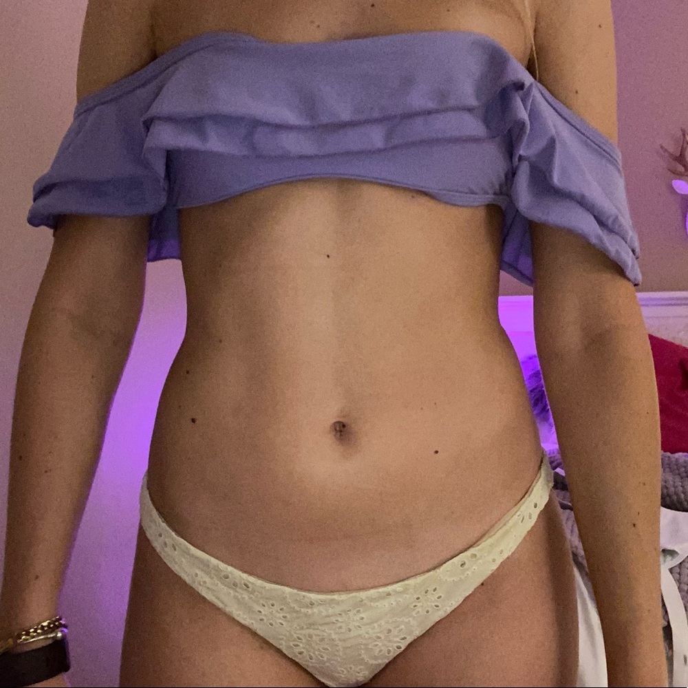 2 bikini sets - Picture 5 of 8